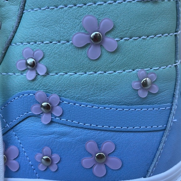 VANS X SPONGEBOB SANDY LIANG SK8-HI 38 DX SHOES - Picture 8 of 11